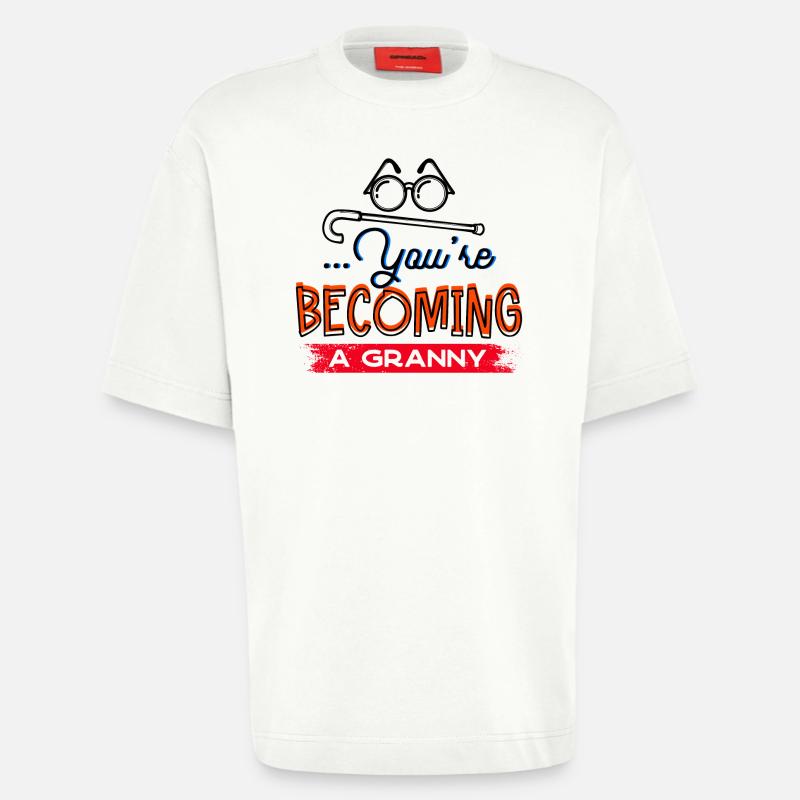 Brille Sehschwäche Großmutter Statement Oma - Heavyweight T-Shirt - made by SPREAD  - OFF WHITE