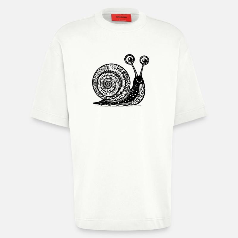 Snail's Pace: Langsame und stetige Zen-Kunst - Heavyweight T-Shirt - made by SPREAD  - OFF WHITE