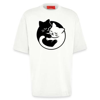 Yin-Yang Katten - Heavyweight oversized organic T-shirt made in EU - OFF WHITE - Voor - Fiona (171cm)