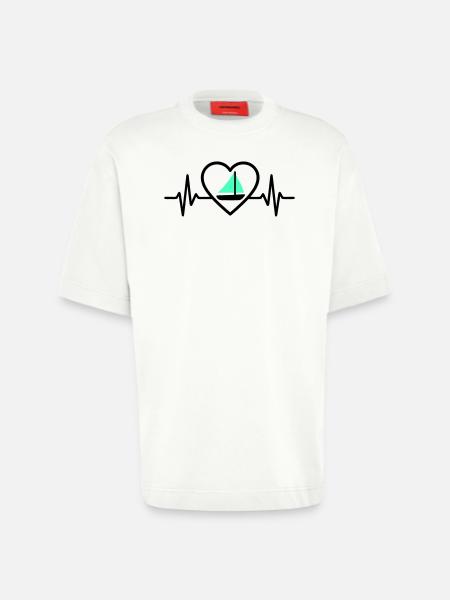 Heart Sailing – Passion Boat - Heavyweight T-Shirt - made by SPREAD  - OFF WHITE