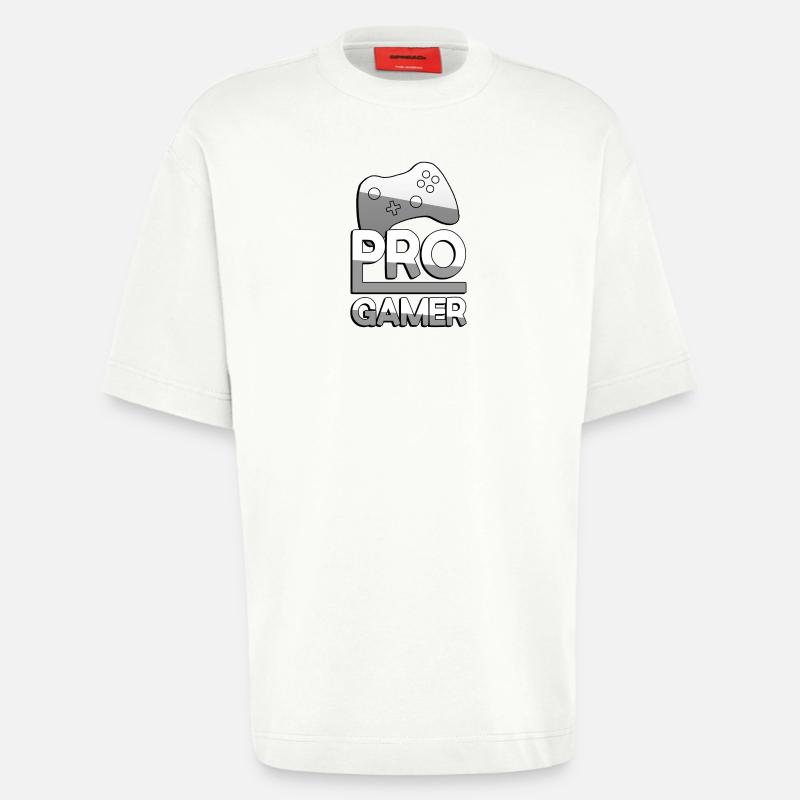 PRO GAMER (Weiß) + Controller - Gaming - Heavyweight T-Shirt - made by SPREAD  - OFF WHITE