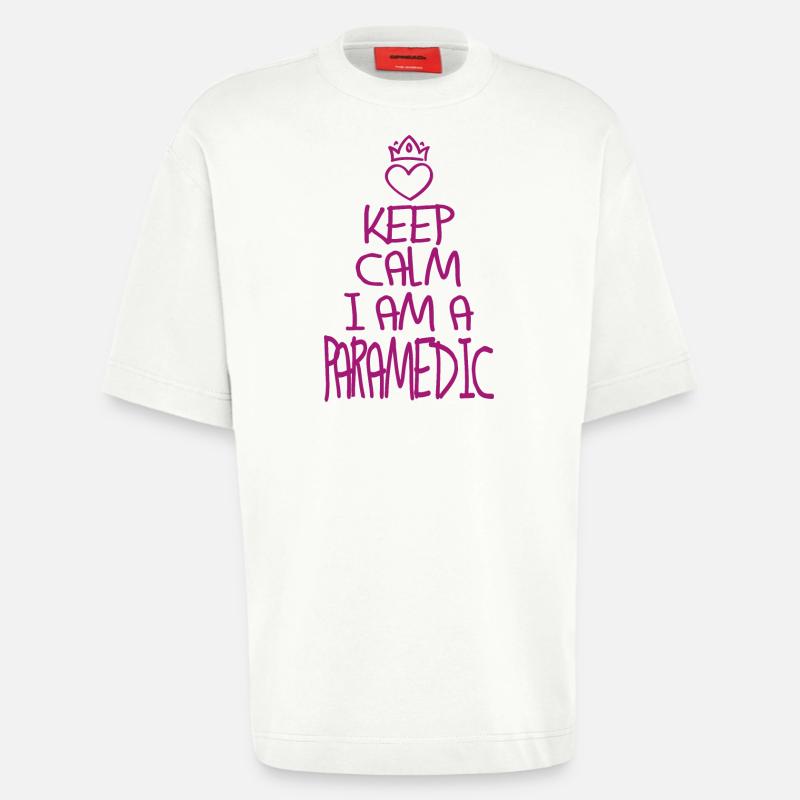 Keep Calm Sanitäter cool - Heavyweight T-Shirt - made by SPREAD  - OFF WHITE
