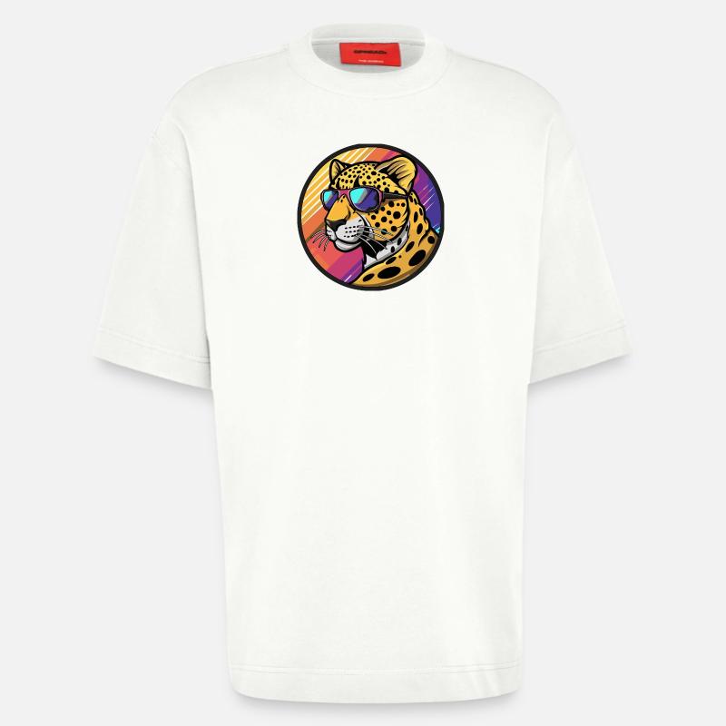Leopard Comic Cool Sommer - Heavyweight T-Shirt - made by SPREAD  - OFF WHITE