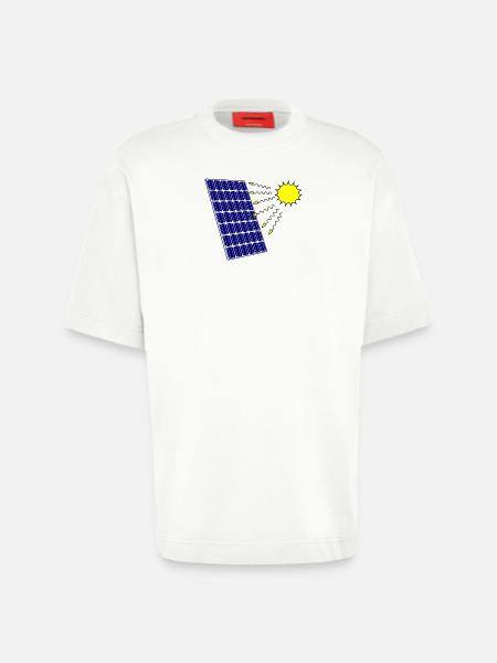 Solarpanel mit Sonneneinstrahlung und Sonne - Heavyweight T-Shirt - made by SPREAD  - OFF WHITE