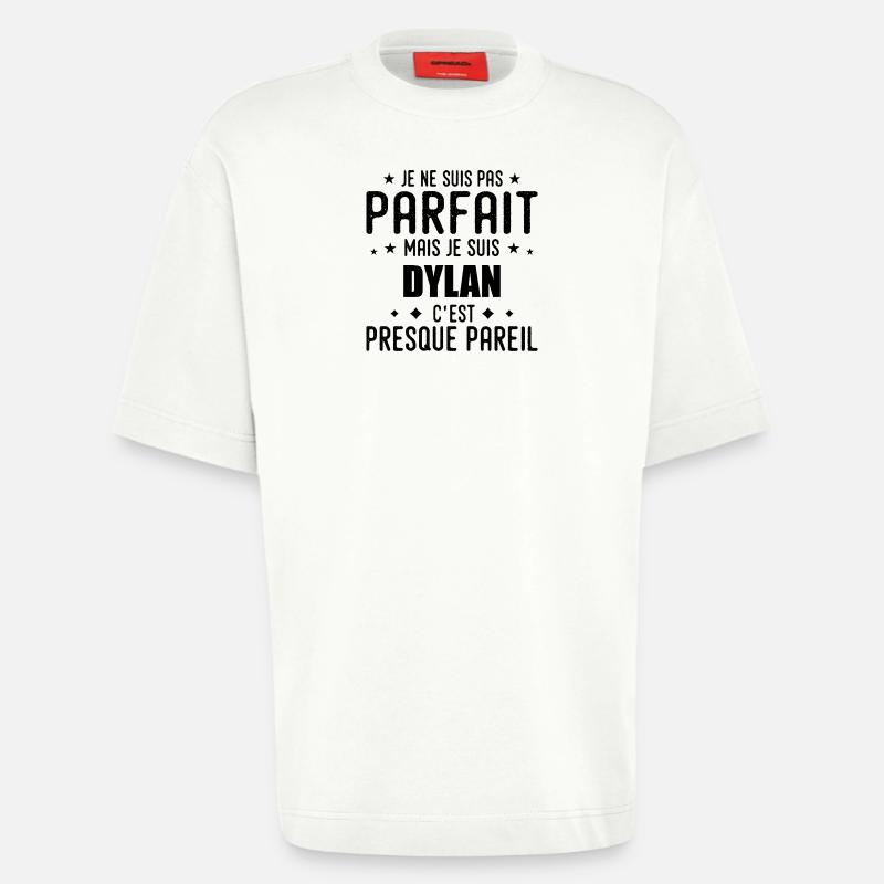 Dylan: authentisch, unvollkommen, oberflächlich, perfekt - Heavyweight T-Shirt - made by SPREAD  - OFF WHITE