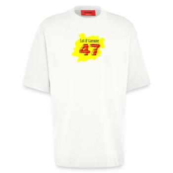 Karte Lot et Garonne 47 - Heavyweight T-Shirt - made by SPREAD  - OFF WHITE - Vorne - Fiona (171cm)