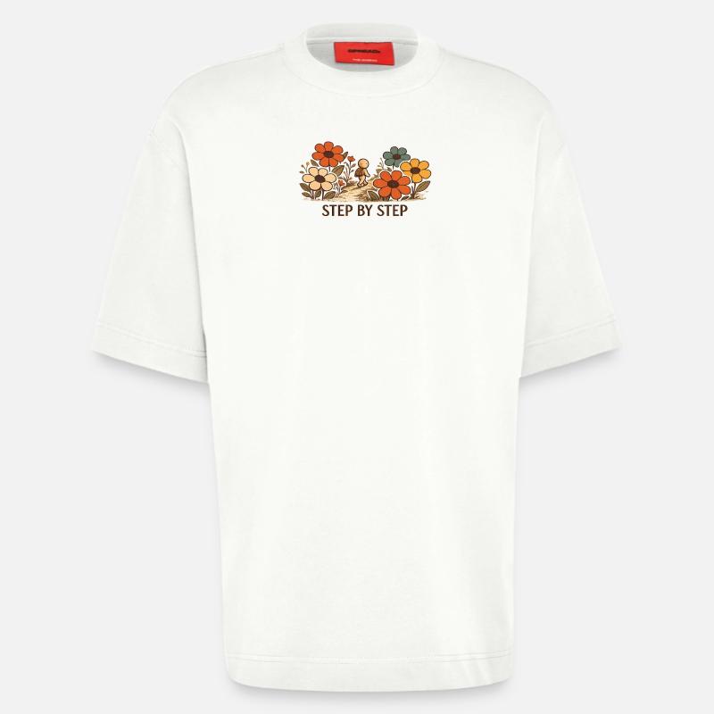 Der kleine Gedanke | STEP BY STEP - Heavyweight T-Shirt - made by SPREAD  - OFF WHITE