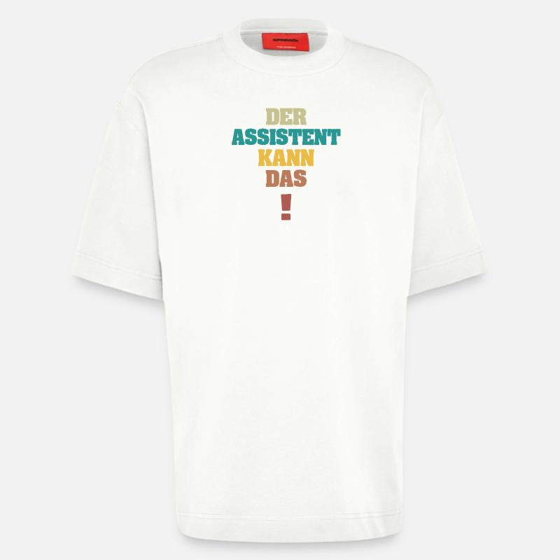Assistent als Spruch - Heavyweight T-Shirt - made by SPREAD  - OFF WHITE