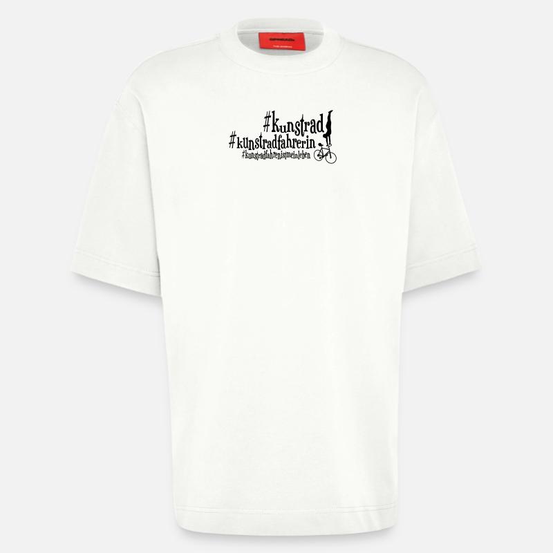 Kunstrad, Kunstradfahren, Hallen #Kunstradfahrerin - Heavyweight T-Shirt - made by SPREAD  - OFF WHITE