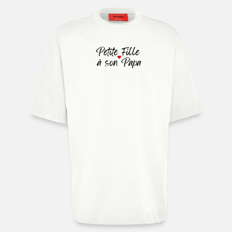 Kleines Mädchen mit ihrem Papa - Heavyweight T-Shirt - made by SPREAD  - OFF WHITE