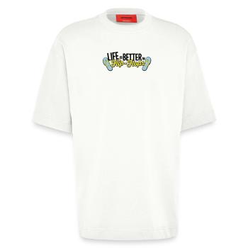la vie est meilleure dans effondrement - T-shirt bio épais oversize fabriqué en UE - OFF WHITE - Devant - Fiona (171cm)