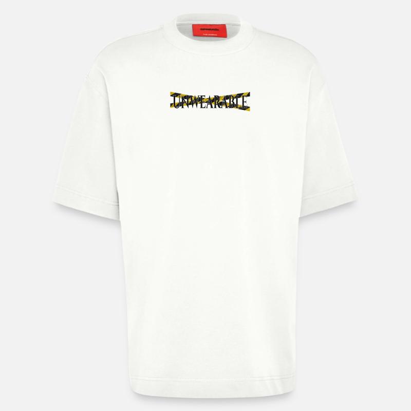 Untragbar – Statement-Design mit Warnband - Heavyweight T-Shirt - made by SPREAD  - OFF WHITE