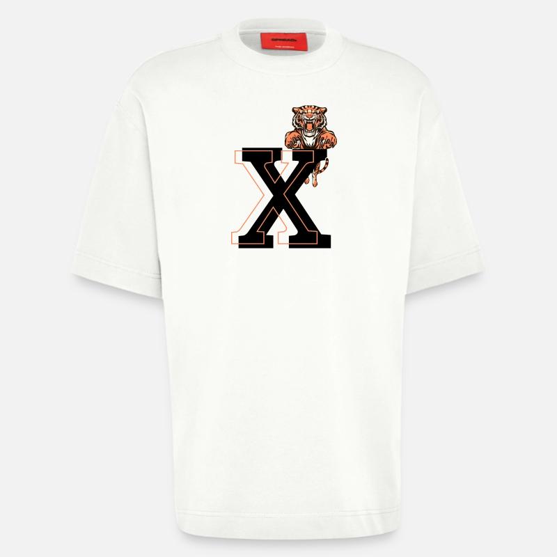Buchstabe x Tiger - Geschenkidee - Heavyweight T-Shirt - made by SPREAD  - OFF WHITE
