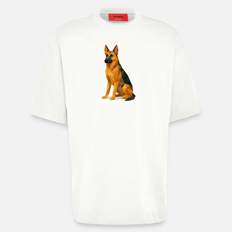 Deutscher Schäferhund in Low Poly - Heavyweight T-Shirt - made by SPREAD  - OFF WHITE