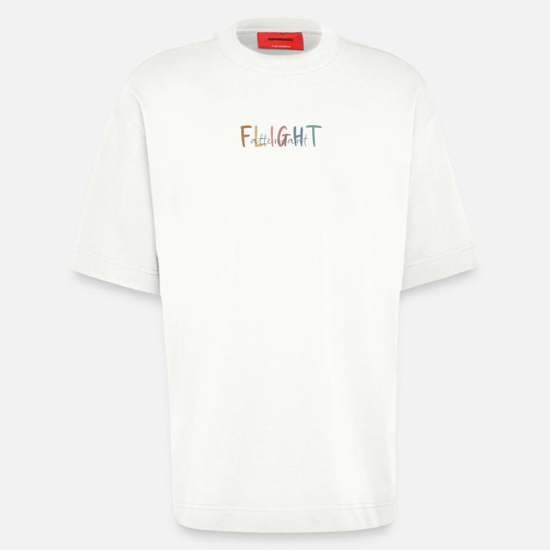 Flugbegleiter Geschenk - Flight Attendant Geschenk - Heavyweight T-Shirt - made by SPREAD - OFF WHITE