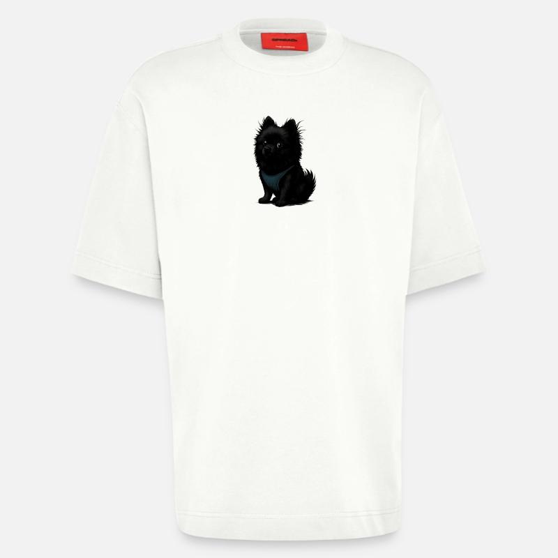 Schwarzer Spitz Hund mit blauer Weste - Heavyweight T-Shirt - made by SPREAD  - OFF WHITE