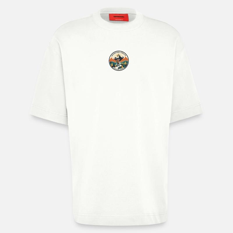 Abenteuerpfad Patch Wanderer - Heavyweight T-Shirt - made by SPREAD  - OFF WHITE