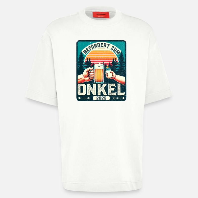 Werdender Onkel Befördert zum Onkel 2026 - Heavyweight T-Shirt - made by SPREAD  - OFF WHITE