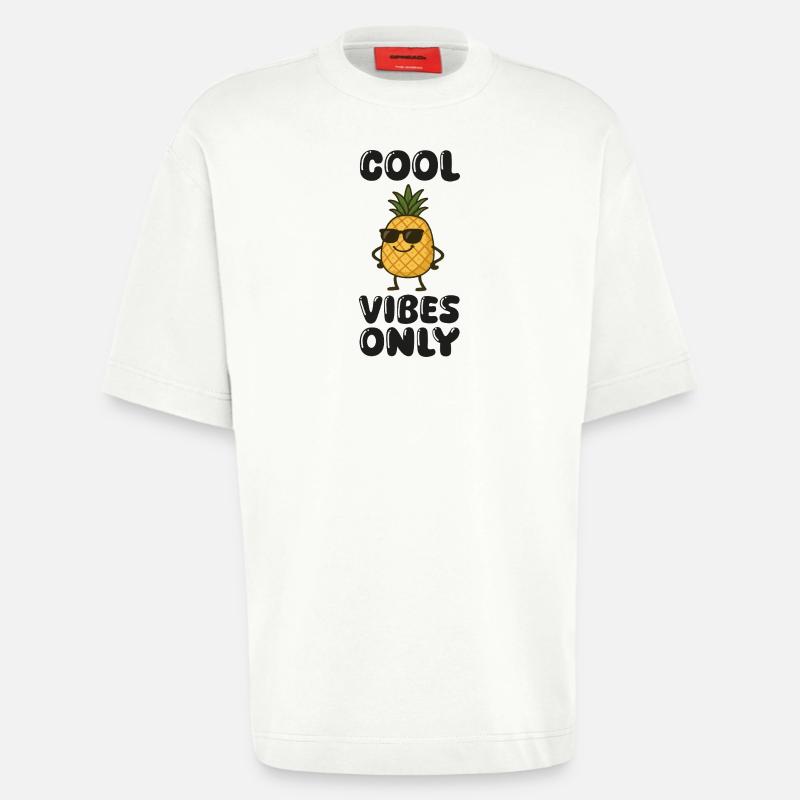 Pineapple Comic - Heavyweight T-Shirt - made by SPREAD  - OFF WHITE