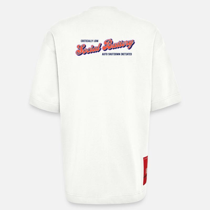 Battery level: Social empty – autoshutdown activated - Heavyweight T-Shirt - made by SPREAD  - OFF WHITE
