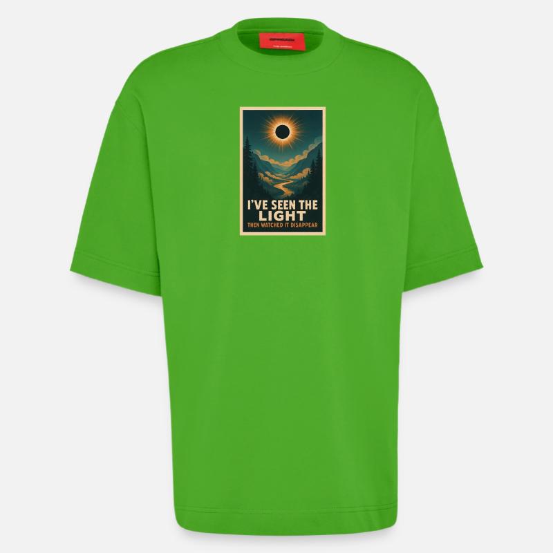 Light Disappears | Eclipse - Heavyweight T-Shirt - made by SPREAD - Apple Neon