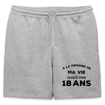 A la mémoire de ma vie avant mes 18 ans - Short de survêtement homme premium - gris chiné - Devant - AI Model Male 178 light (178cm)