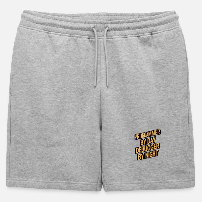 Programmer by Day, Debugger by Night - Männer Premium Organic Sweatshorts - Grau meliert