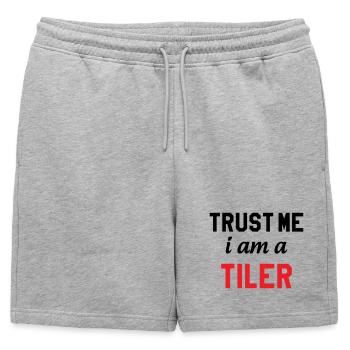 Crois moi je suis carreleur – expérience pro  - Short de survêtement homme premium - gris chiné - Devant - AI Model Male 178 light (178cm)