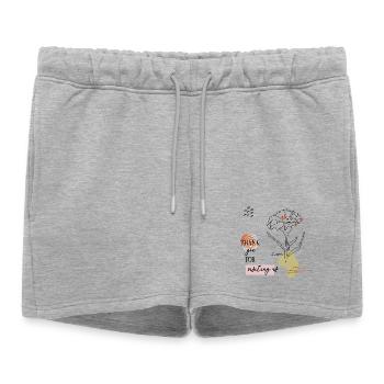 Merci à mes salutations - Short de survêtement femme premium - gris chiné - Devant - AI Model Female 172 light (172cm)