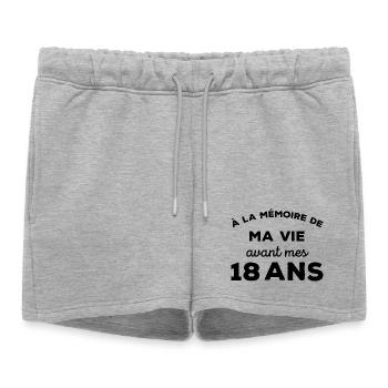 A la mémoire de ma vie avant mes 18 ans - Short de survêtement femme premium - gris chiné - Devant - AI Model Female 172 light (172cm)