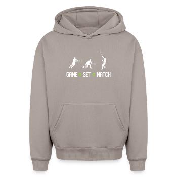 Tennis - Spiel Set Match - Oversized Heavyweight Unisex Hoodie - Taupe - Vorne - AI Model Female 172 light (172cm) & AI Model Male 185 light (185cm)