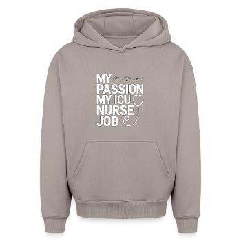 Infirmière en soins intensifs Ma passion Ma spécialiste en soins intensifs - Sweat à capuche unisexe oversize épais SPREAD - taupe - Devant - AI Model Female 172 light (172cm) & AI Model Male 185 light (185cm)