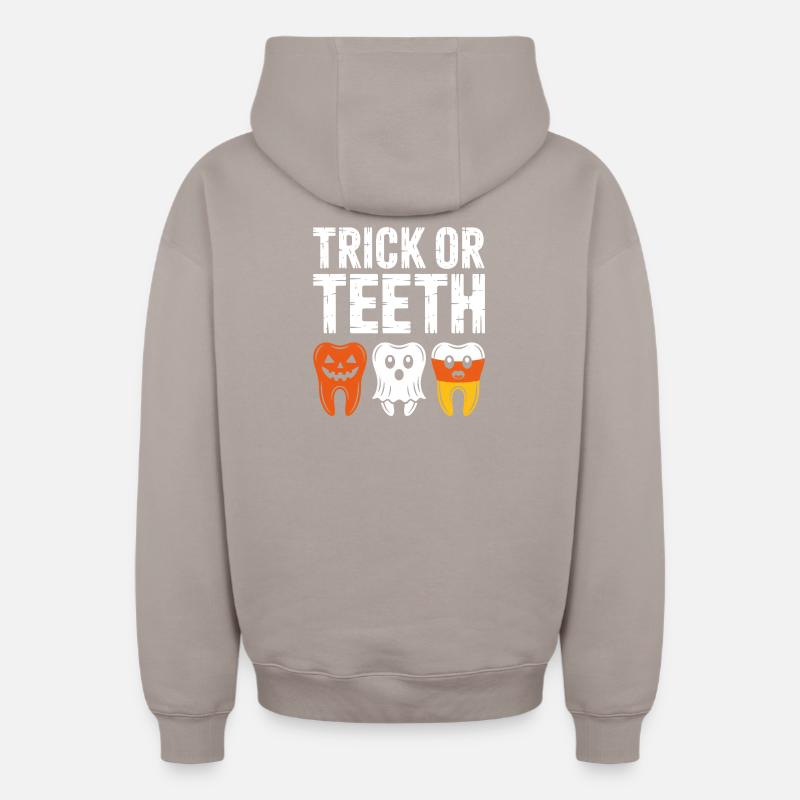 Trick oder Teeth Halloween-T-Shirt - Oversized Heavyweight Unisex Zip Hoodie - Taupe