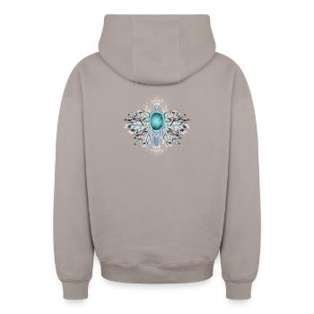 Kunstvolle Vogel Federn mit Türkis im Ethno Stil - Oversized Heavyweight Unisex Zip Hoodie - Taupe - Hinten - AI Model Male 178 light (178cm)