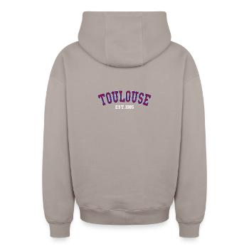 Toulouse Est. 1985 - Oversized Heavyweight Unisex Zip Hoodie - taupe - Back - AI Model Male 178 light (178cm)