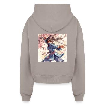 Ninja de la Lame Fleur en kimono - Sweat à capuche cropped oversize femme SPREAD - taupe - Dos - AI Model Female 172 light (172cm)