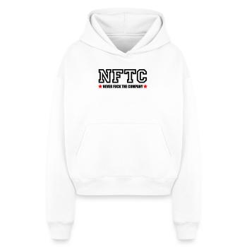 Never fuck the Company - Cropped Oversized Heavyweight Frauen Hoodie - Weiß - Vorne - AI Model Female 172 dark (172cm)