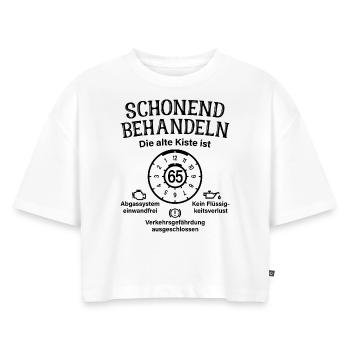 65. Geburtstag Schonend Behandeln Alte Kiste 65 - Frauen Premium Oversized Bio Cropped T-Shirt - Weiß - Vorne - Selfina (174cm)