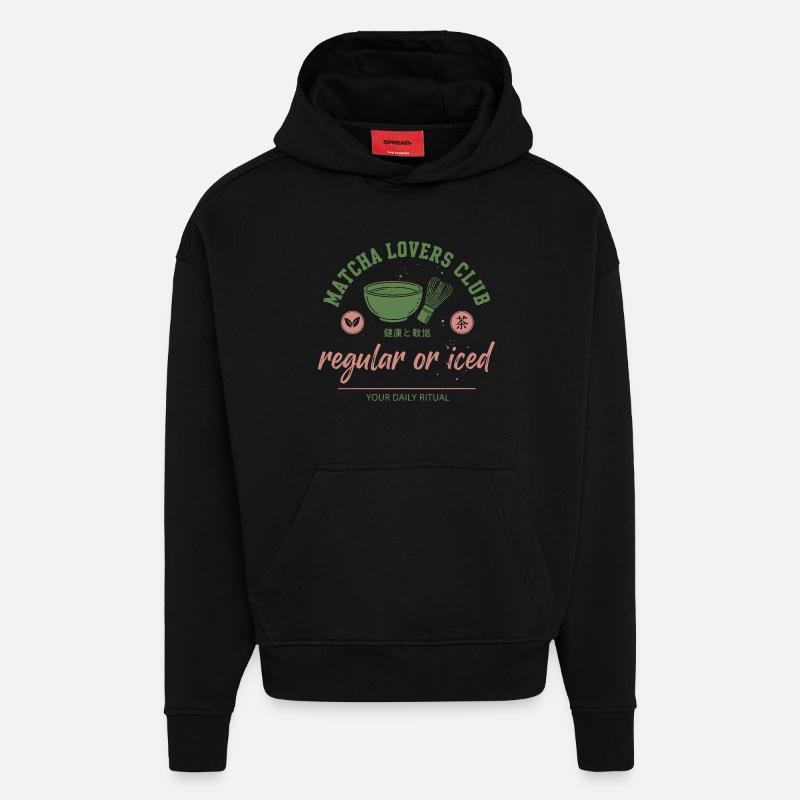 Matcha Lovers Club Vanlig eller Iskald Daglig Ritual - Heavyweight Oversized Organic hettegenser produsert i EU - SOLID BLACK