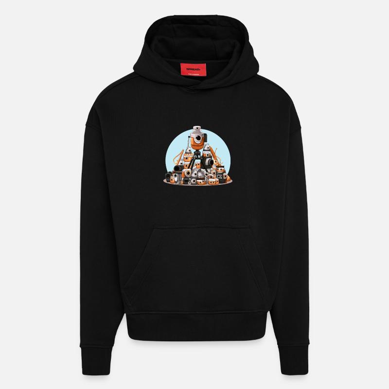 Illustration de piles de caméra - Sweat à capuche bio épais oversize fabriqué en UE - SOLID BLACK