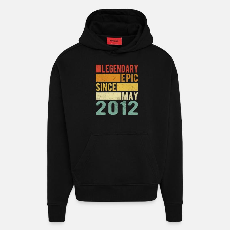 Anniversaire Mai 2012 Épopée légendaire - Sweat à capuche bio épais oversize fabriqué en UE - SOLID BLACK