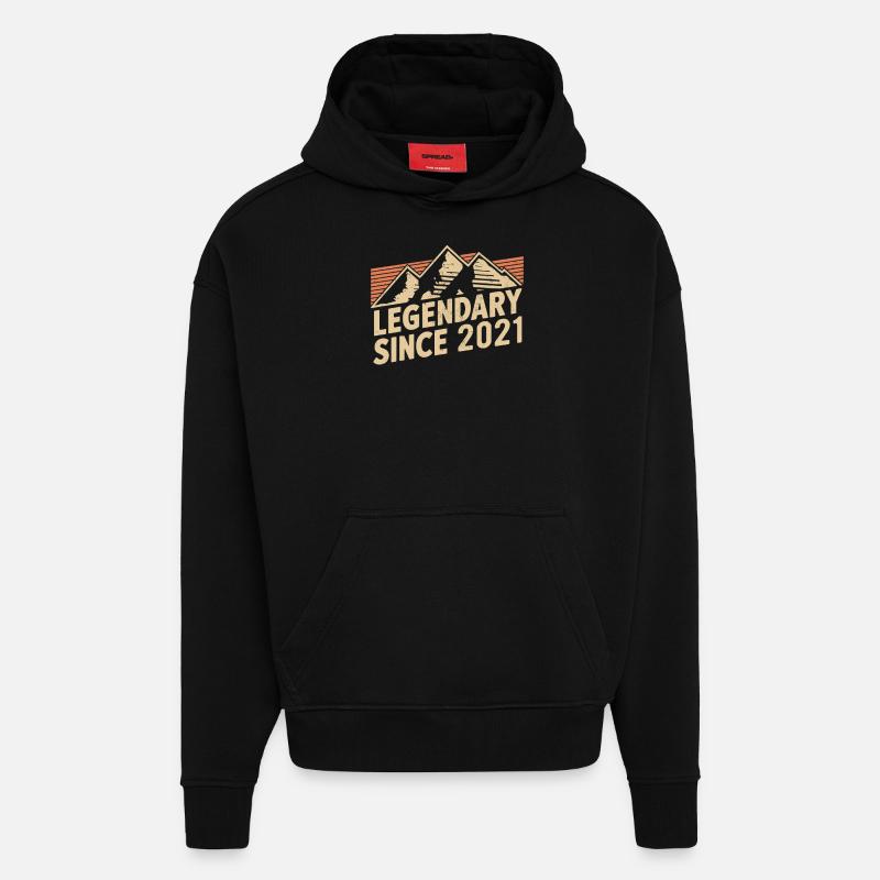 Legendary since 2021 Birthday - Hoodie- made by SPREAD  - SOLID BLACK