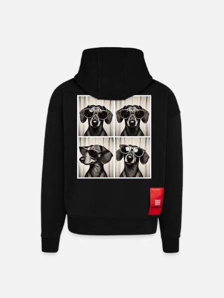 Fotobox Dackel mit Sonnenbrille - Hoodie- made by SPREAD  - SOLID BLACK