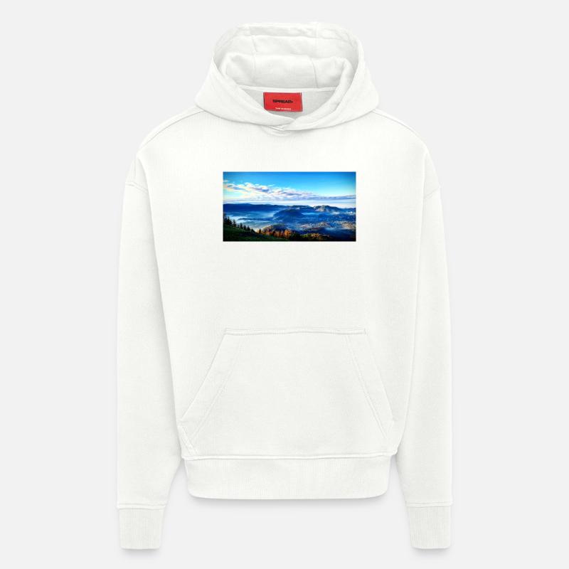 Morgennebel Berglandschaft - Hoodie- made by SPREAD  - OFF WHITE