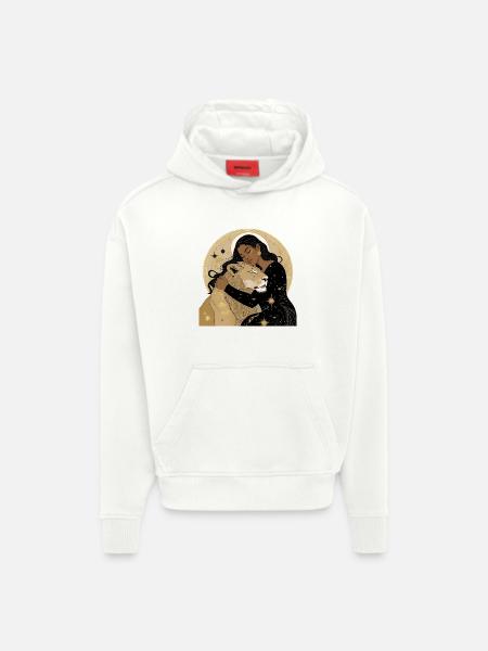 Frau mit Löwe in Sternenhimmel - Hoodie- made by SPREAD - OFF WHITE