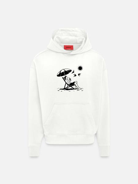 Entspannung im Liegestuhl am Strand - Hoodie- made by SPREAD  - OFF WHITE
