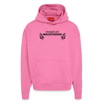 FRANKFURT WALDSTADION – Fussball Apfelwein Gerippt - Hoodie- made by SPREAD  - AURA PINK - Vorne - Dylan (187cm)