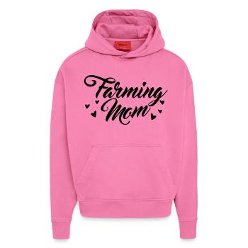 Bauernhof Mutter - Hoodie- made by SPREAD  - AURA PINK - Vorne - Dylan (187cm)