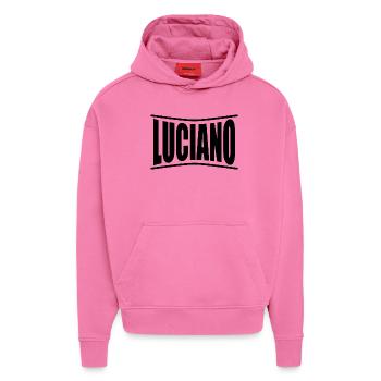 T-Shirt-Name Luciano T-Shirt Geschenkidee - Hoodie- made by SPREAD  - AURA PINK - Vorne - Dylan (187cm)