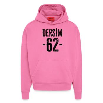 Dersim 62 – Vielfalt und Tradition aus Türkiye - Hoodie- made by SPREAD  - AURA PINK - Vorne - Dylan (187cm)